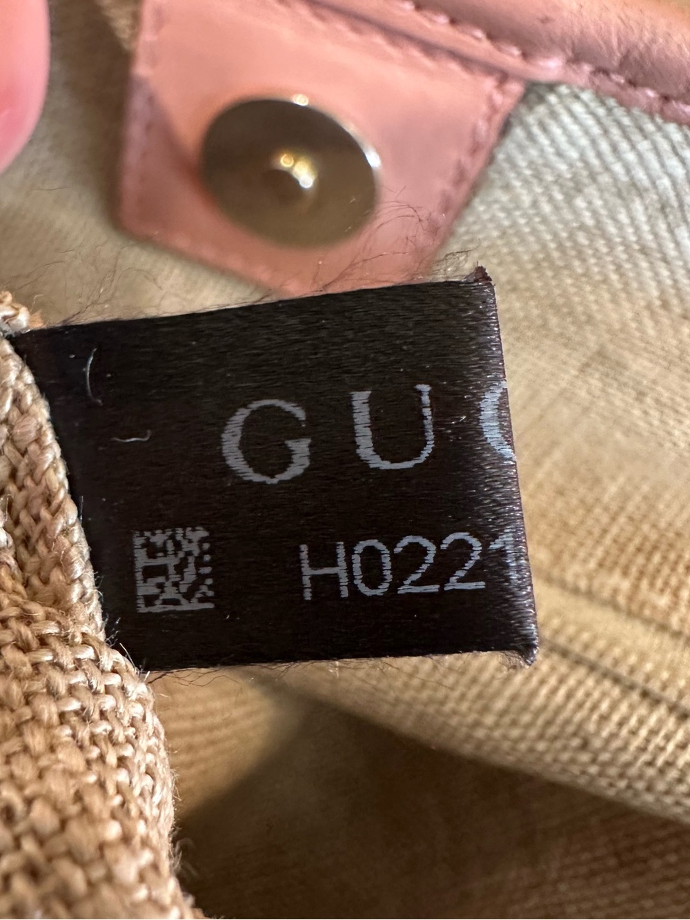 Authentic Gucci Microguccissima Leather Tote in blush pink 💕 - Picture 11 of 16